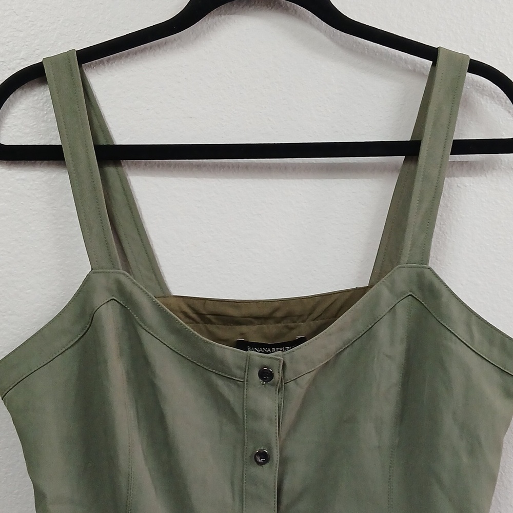NWT Banana Republic Button Up Tank Flare Sleeveless Green Size 8 - Picture 5 of 8